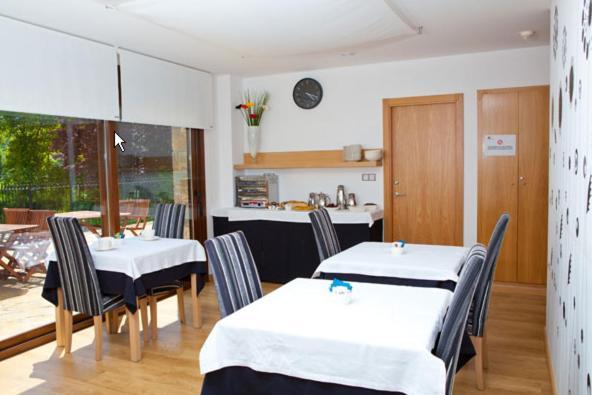 Apartahotel Castejon De Sos Luaran gambar